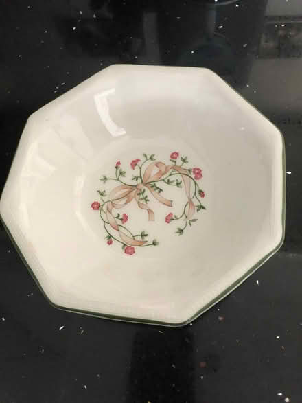 Photo of Eternal Beau cereal dishes (New Shildon DL4) #1