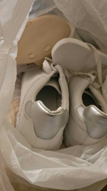 Photo of free clothes and shoes (Burton-upon-Trent DE14) #2