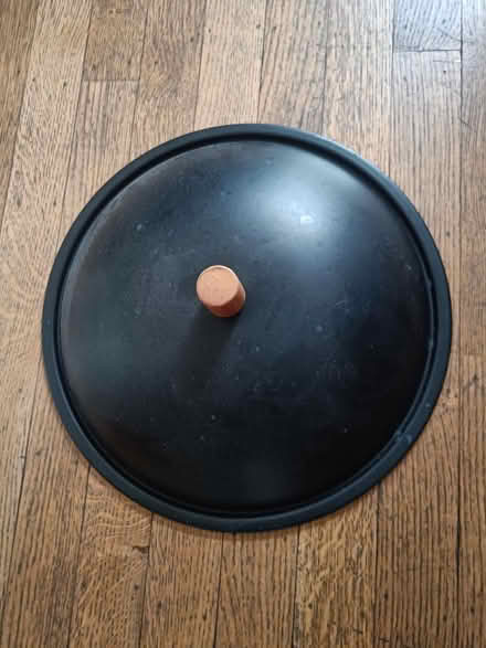 Photo of free Lid for a wok (Friern Barnet, N11) #3