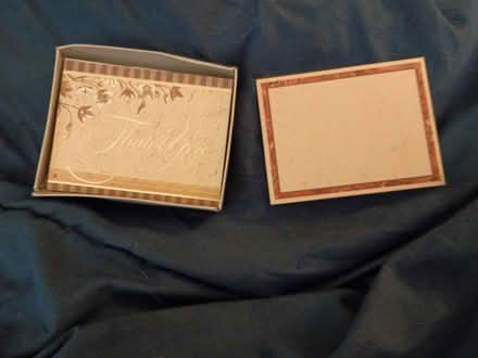 Photo of free Blank cards (Birdland) #1