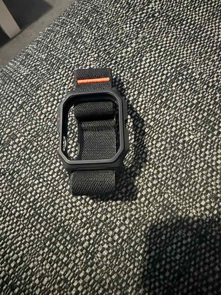 Photo of free Spigen Apple Watch Strap for 46mm (Pilrig EH6) #1