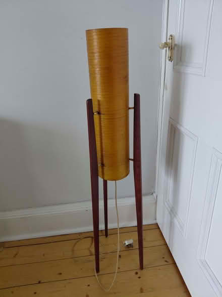 Photo of free 70s cylindrical lamp (work needed) (Bonnington EH6) #1