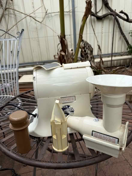 Photo of free Champion Juicer (Prospect) #3