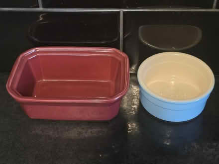 Photo of free 2 x ceramic bowls (SG18) #1