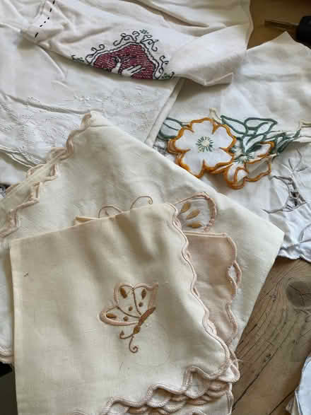 Photo of free Old embroidered cloths and crocheted lace (Glassonby CA10) #3