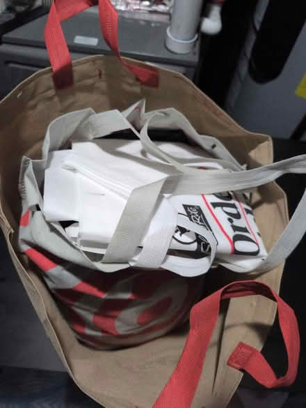 Photo of free Shopping totes (Brentwood) #2