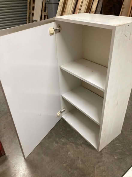 Photo of free PRESTEIGNE Fitted kitchen cabinet components (Presteigne LD8) #1