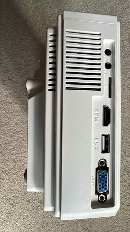 Photo of free Projector, stand and screen (RH15) #3