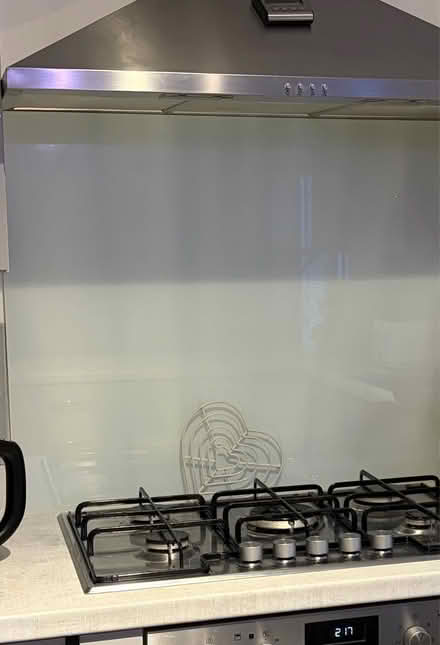 Photo of free 90 x 74 glass splash back (Cambuslang G72) #1
