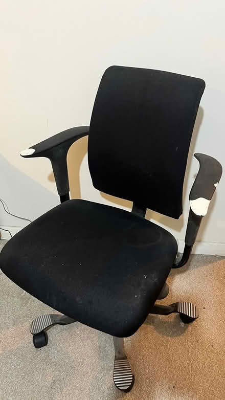 Photo of free 2x Office Chairs (Sidcup DA14) #1