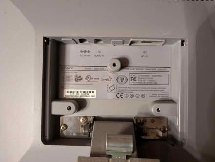 Photo of free VGA LCD Monitor (El Camino at Bowers) #3