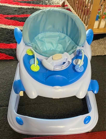 Photo of free Walker (TW15) #1