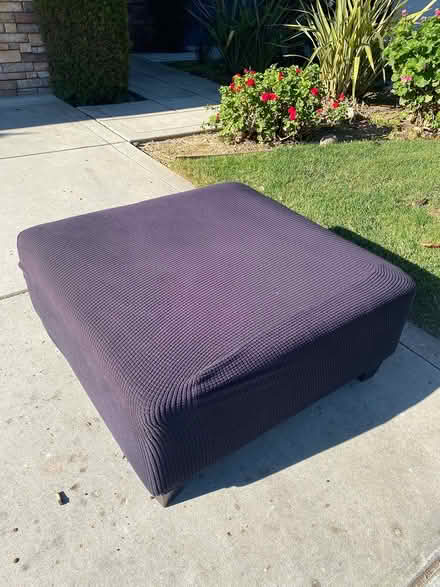 Photo of free Ottoman (no storage) (Morgan Hill) #2