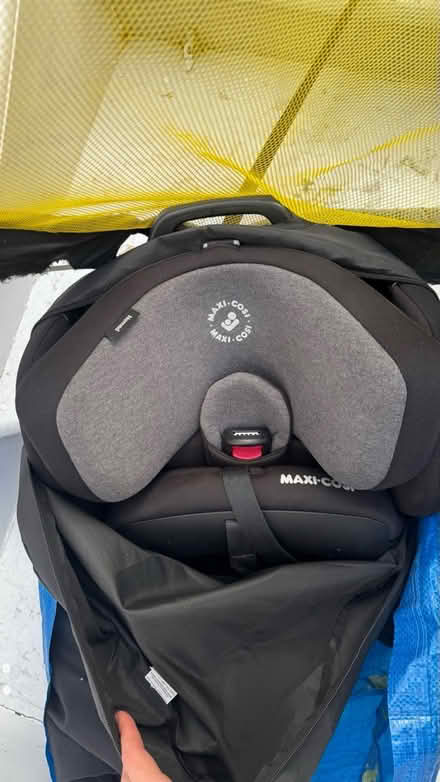 Photo of free Baby Car Seat perfect condition (SW7 5LZ) #1