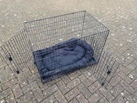 Photo of free Dog cage (Earley RG6) #3