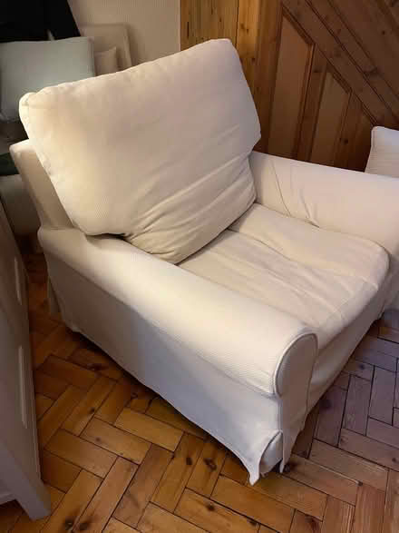 Photo of free Cream chair (Wallasey CH44) #1