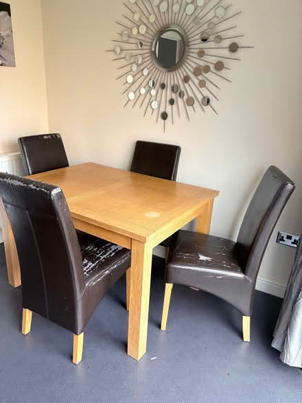 Photo of free Oak extendable dining table and 4 leather chairs (Chellaston DE73) #1