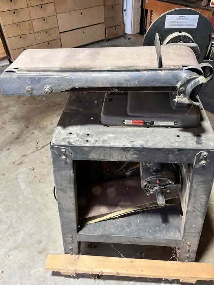 Photo of free Craftsman belt and disc sander (near Rt 7 and Beulah Rd) #3