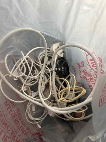 Photo of free Cables (Mortlake SW13) #1