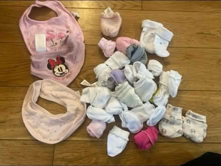 Photo of free Baby Scratch mitts & bibs (Cheshunt En8) #1