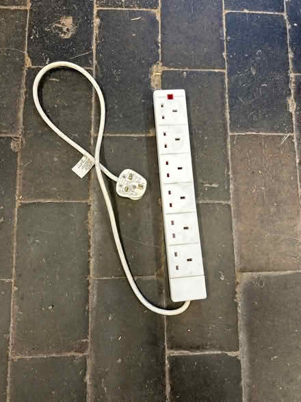 Photo of free 6 socket extension 1m cable (Haldens AL6) #1