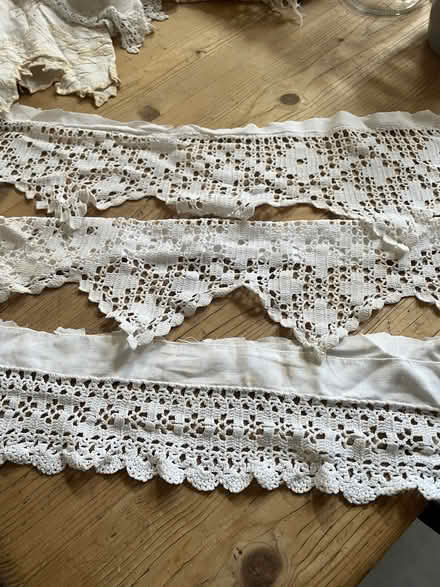 Photo of free Old embroidered cloths and crocheted lace (Glassonby CA10) #1