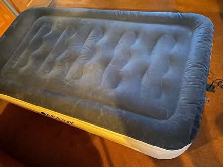 Photo of free Single air bed (Whittlesey PE7) #1