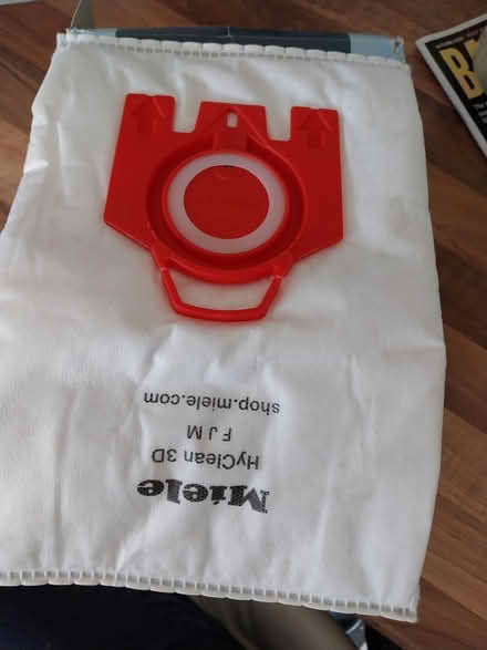 Photo of free Miele hover bag hyclean 3d (PE30) #3