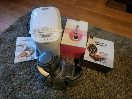 Photo of free Kitchen clear out (Chapel en le Frith SK23) #1