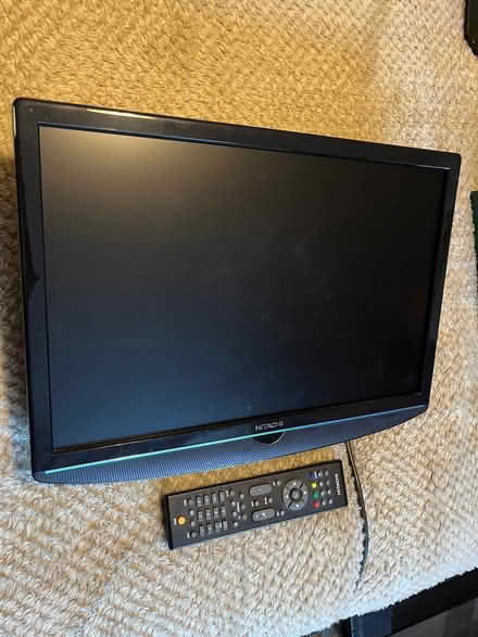 Photo of free 19” tv (Bridgewood Gate ME5) #3