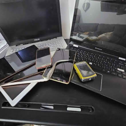 Photo of free Laptops and tables, Ipads (not working) (Hounslow TW4) #3