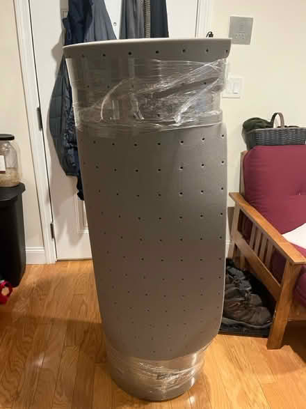 Photo of free EnHomee 4 Inch Mattress Toppe (Neighborhood Nine) #3