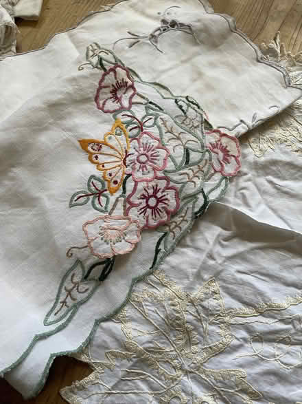 Photo of free Old embroidered cloths and crocheted lace (Glassonby CA10) #2