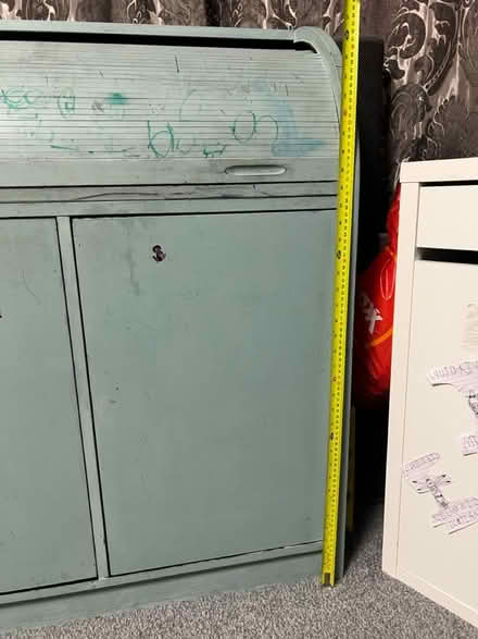 Photo of free Bureau desk (Harrow HA5) #4