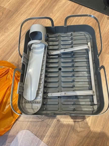 Photo of free Dish drying rack umbra (Leyton) #1