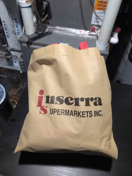 Photo of free Shopping totes (Brentwood) #1