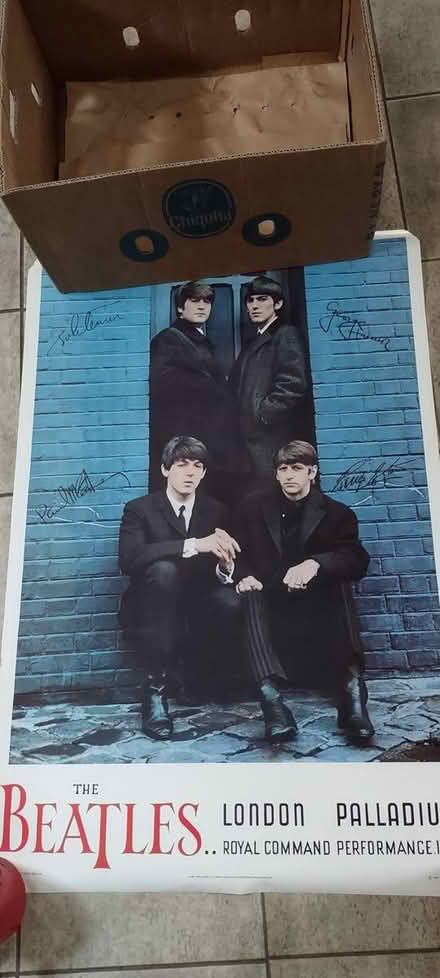 Photo of free Posters #2 (Everett) #3