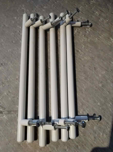 Photo of free T bar handles (Cleadon SR6) #1