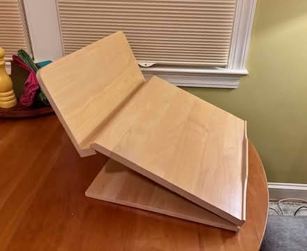 Photo of free editor's desk (Brookland, DC) #1