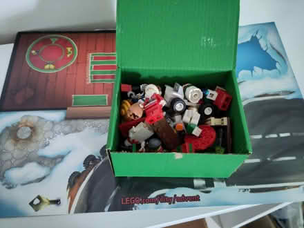 Photo of free LEGO city advent calendar bits (Dursley GL11) #1