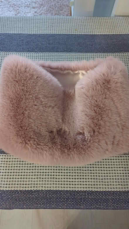 Photo of free Pink snood (Woodley RG5) #2