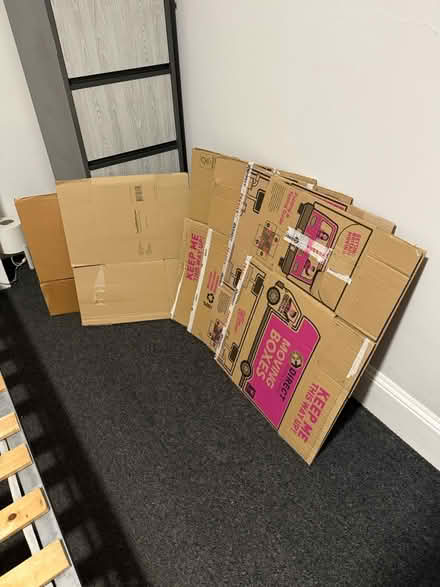 Photo of free Medium moving boxes (turnpike lane N15) #1