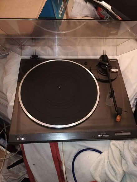 Photo of free Technics turntable (Mickleover DE3) #1