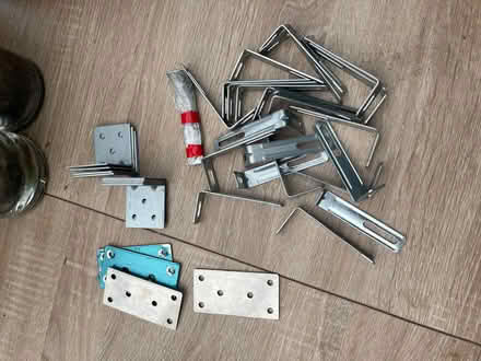 Photo of free brackets (Botley OX2) #1