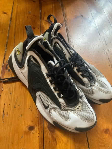 Photo of free Women’s shoes. Size 6/7 (City of Bristol BS6) #3