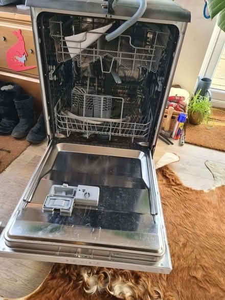 Photo of free Smeg dishwasher painted (Frecheville S12) #1