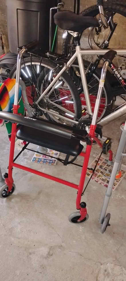 Photo of free drive 2 wheelers walker (10532) #2