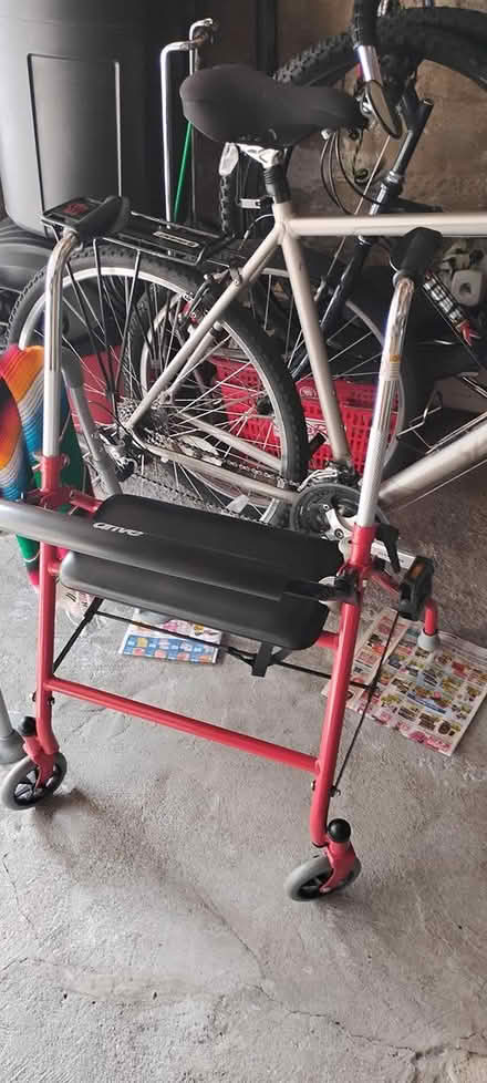 Photo of free drive 2 wheelers walker (10532) #3