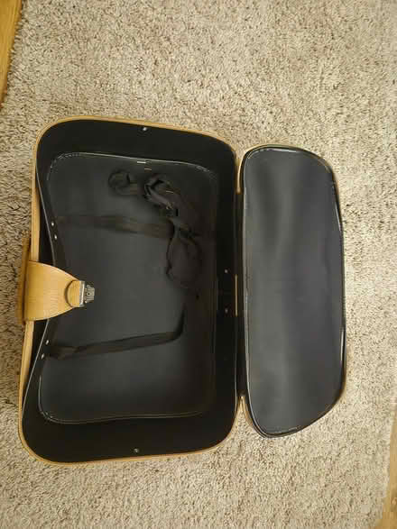 Photo of free Suitcase - functional and zip works (UB7 7EH) #2