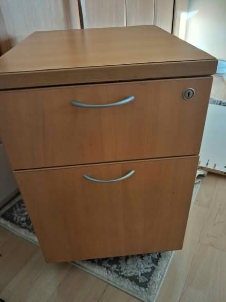 Photo of free Drawers on wheels (Ashford TW15) #1